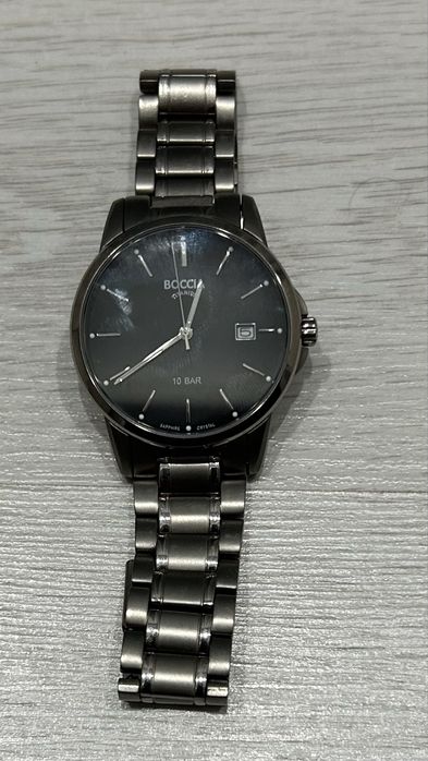 Часы фирма Босса