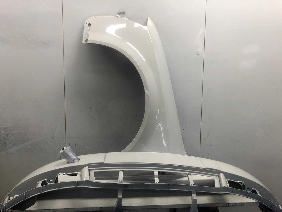 Bara & Aripa Fata Stanga Audi A4 B6 An 2000-2004 (LY9H (Alb))