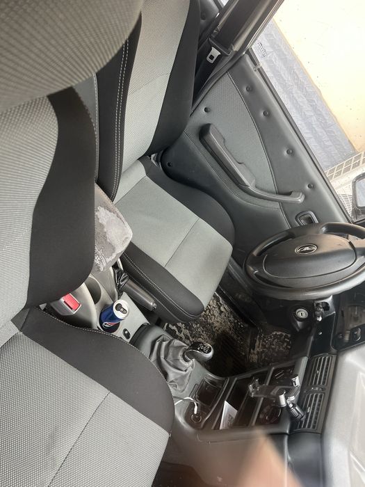 Проется машина Нексия