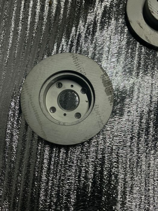 Тормоза на Тойоту corolla