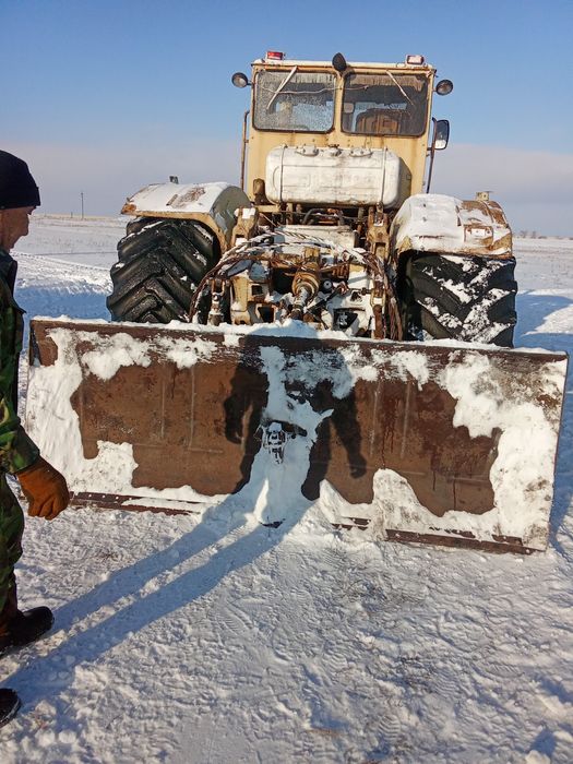 Продам лопату отвал на Кировец К 700