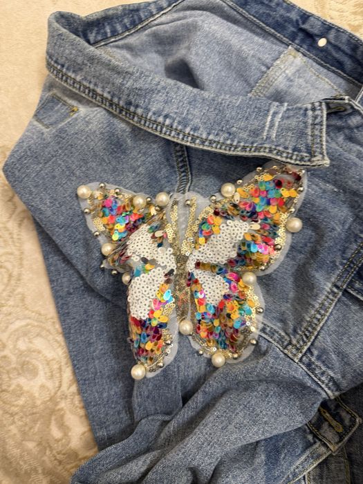 Джинсовая куртка 44-46 размера