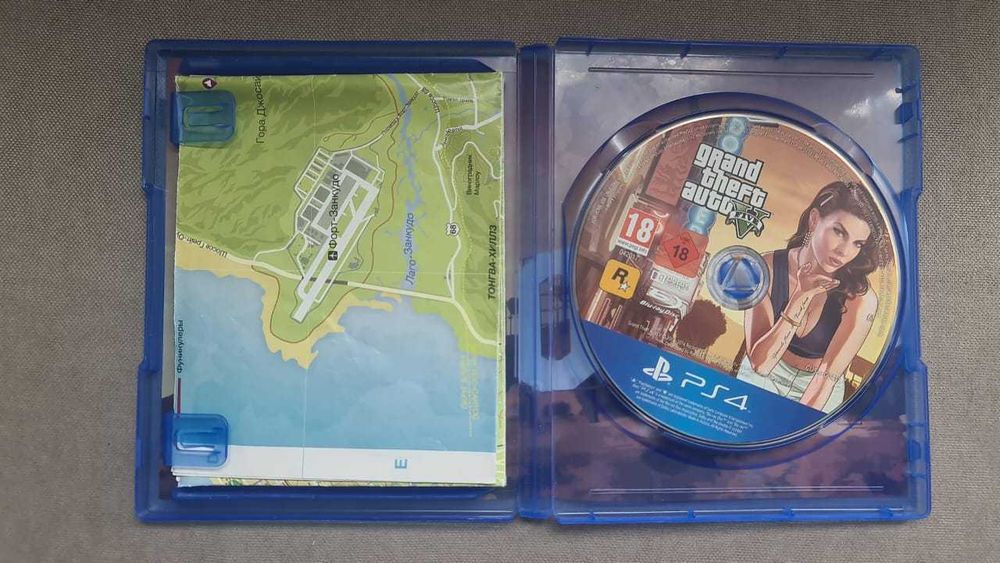 Диски на Play Station 4 и 5