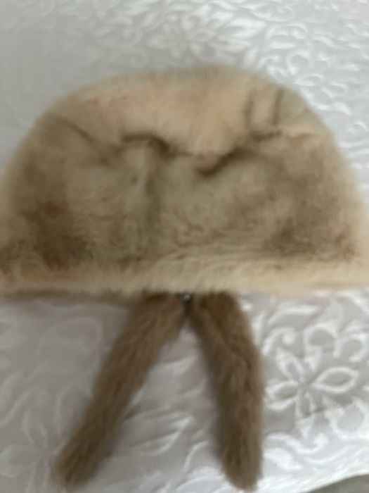 Продам шапку норковую