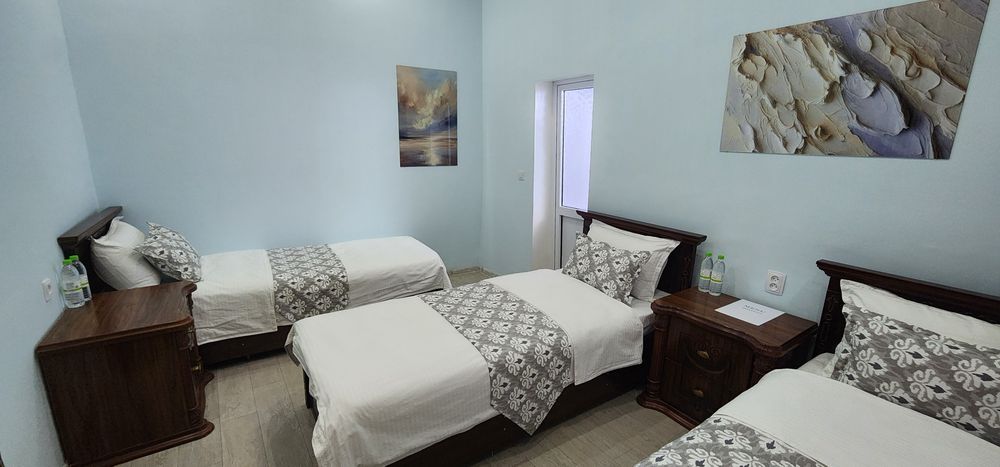 Mexmonxona Registon yaqinida