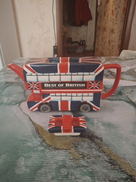 Новый сувенирный чайничек