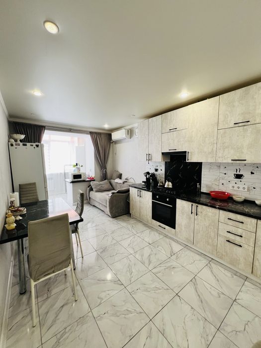 Продам 2 ком кв 68 м2 евро в районе детской больницы