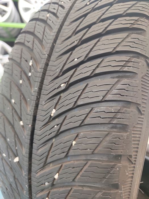 2 бр 205/55/17 Michelin