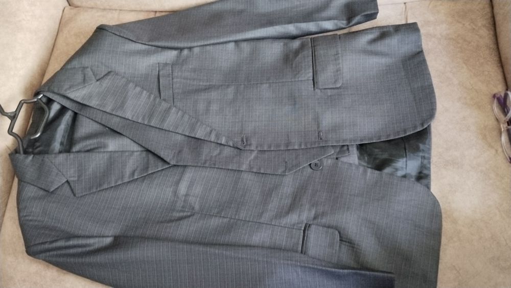 Мужской  костюм тройка