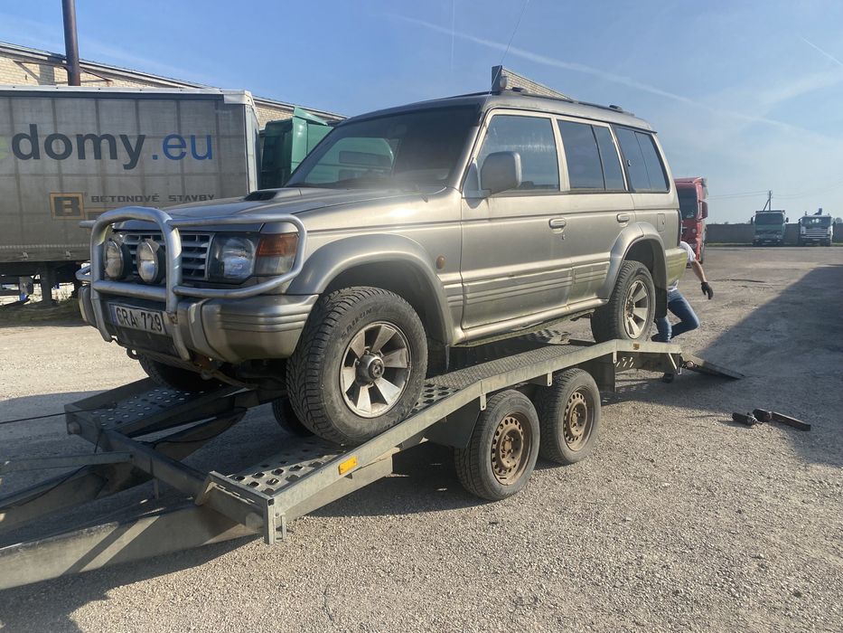 Митцсубиси Делика