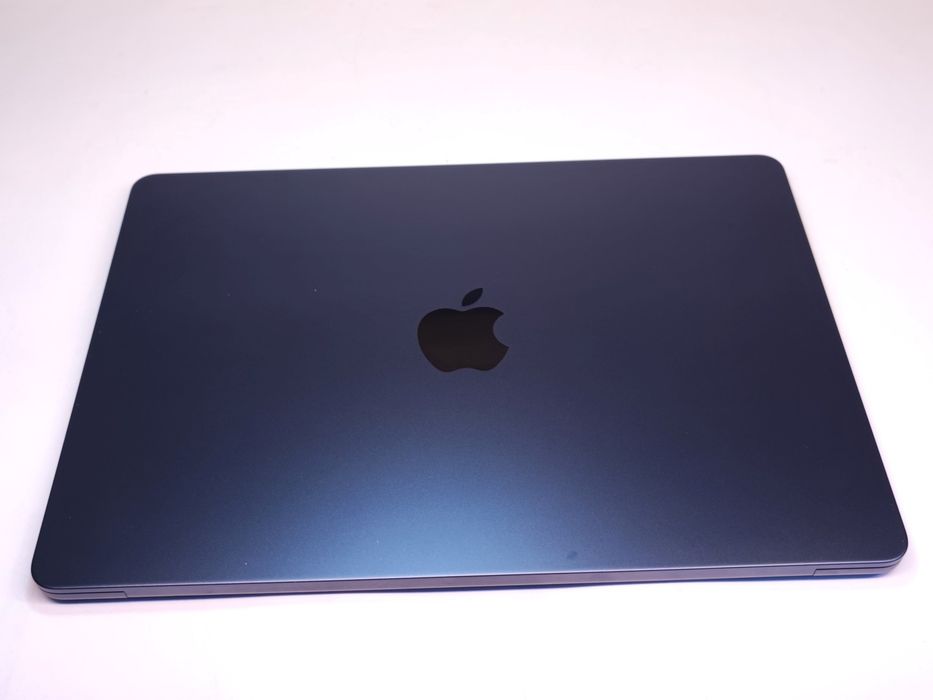 Apple Macbook Air 13 2022 Apple M2 SSD 256GB/8GB RAM | #D93983