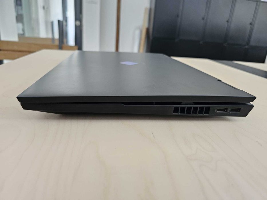 Laptop Gaming HP OMEN 17-ck1007nq — i7-12800HX / RTX 3080Ti 16GB / 32GB RAM — 7300 RON
