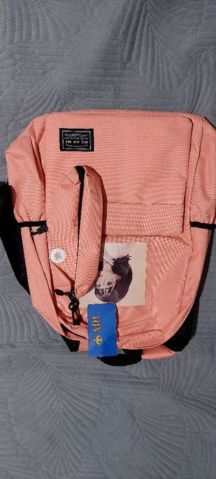 Продам школьные рюкзаки