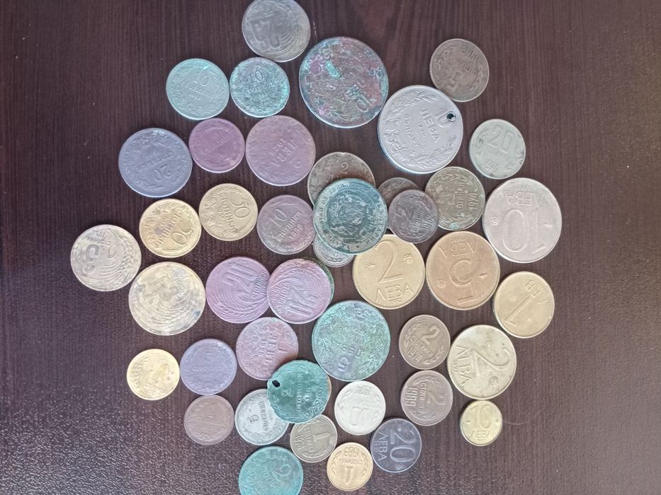Стари царски и соц.монети.