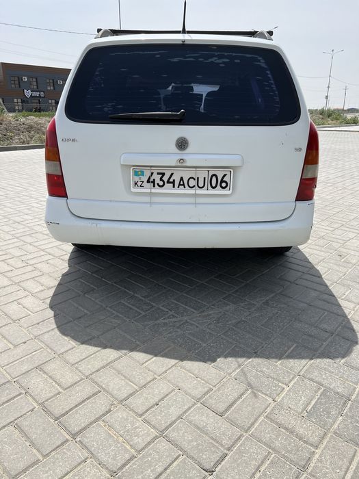 Срочно продаю Opel Astra 1999