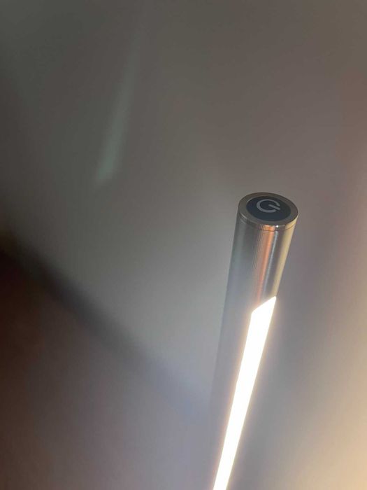 Модерен златист LED лампион, димируем