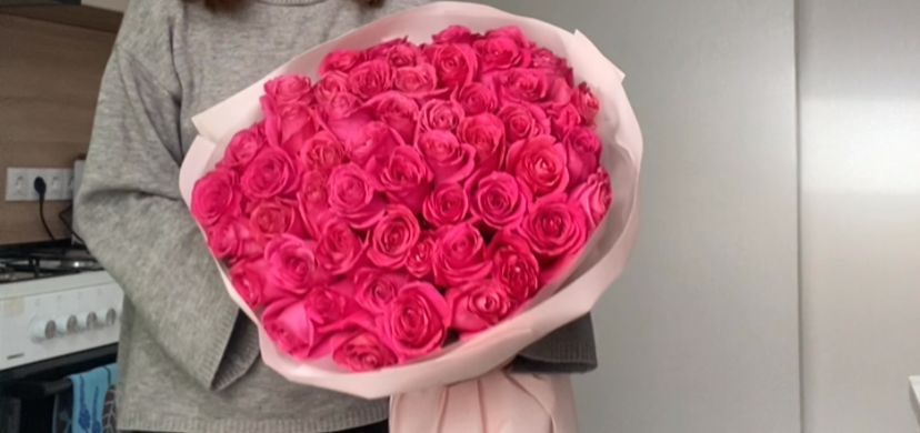 Продам розы 51 шт