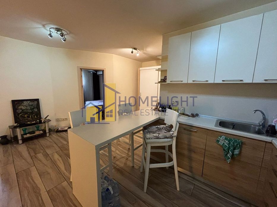 Тристаен апартамент в кв. Зона Б5