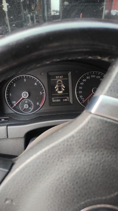 VOLKSWAGEN Golf Plus 2010 — imagine 4