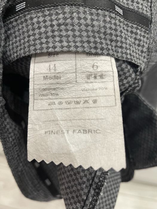 Классический костюм 3/1  продам