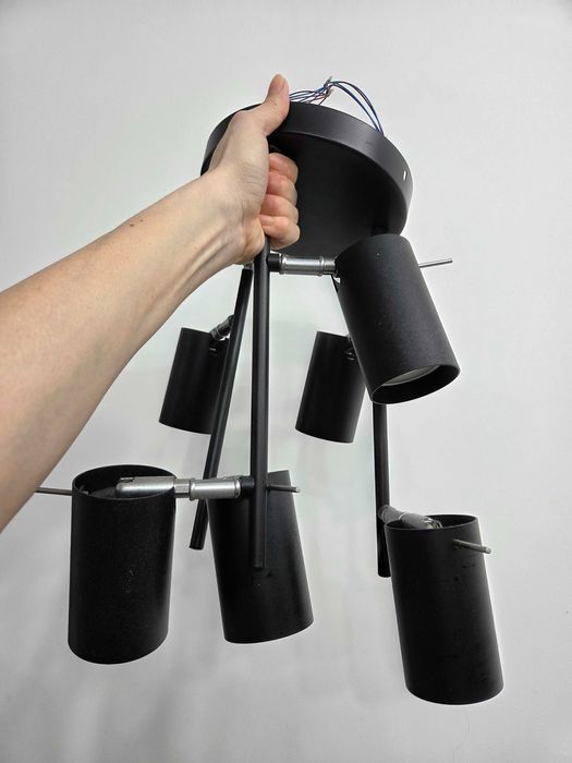 Продам люстры черные