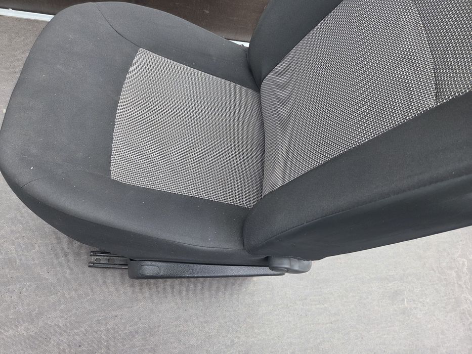 Scaun dacia dokker șofer