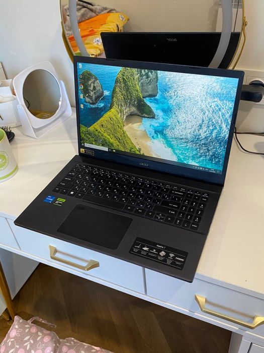 Ноутбук Acer Aspire 7
