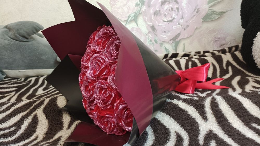 Букет из атласной ленты