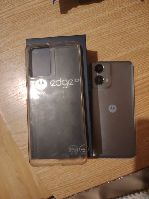 Motorola Edge 20