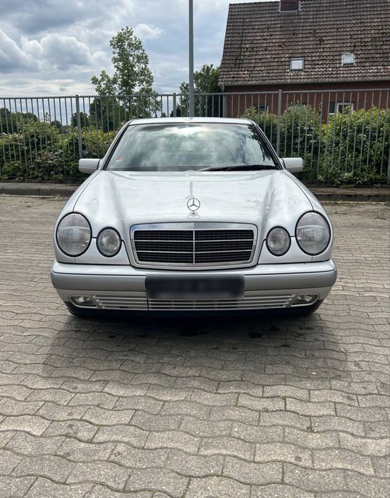 MERCEDES-BENZ E-Class 1996 — imagine 2