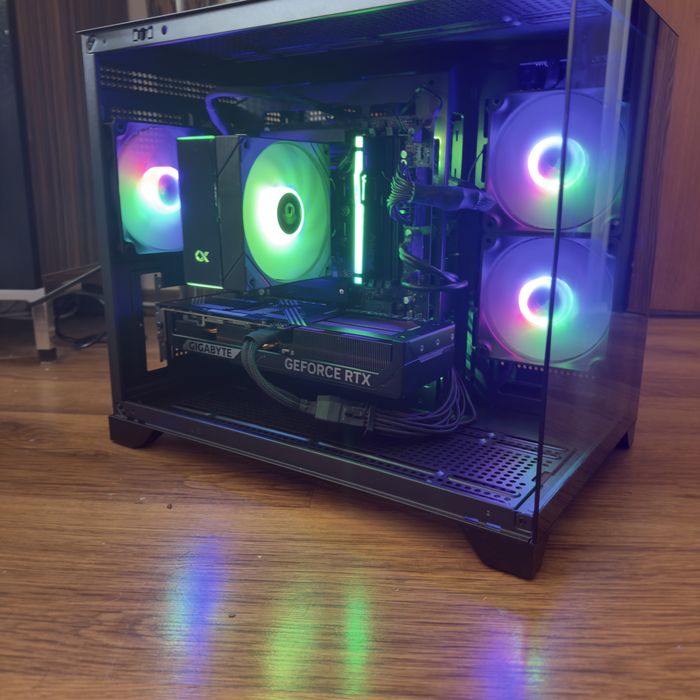 Геймърски компютър/ I5 12400F/32GB/RTX 5070 12GB/1TB SSD