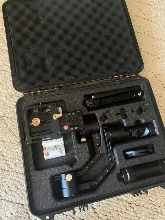 Stabilizator gimbal Zhiyun Crane Plus