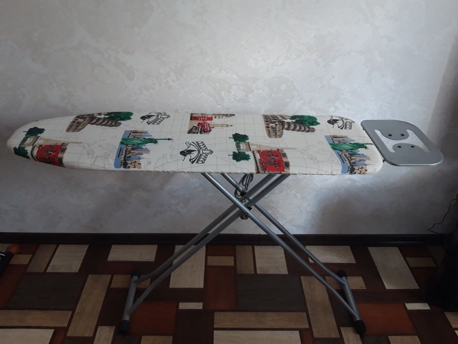 Гладильная доска новая