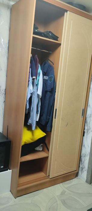 Отдам шкаф бесплатно