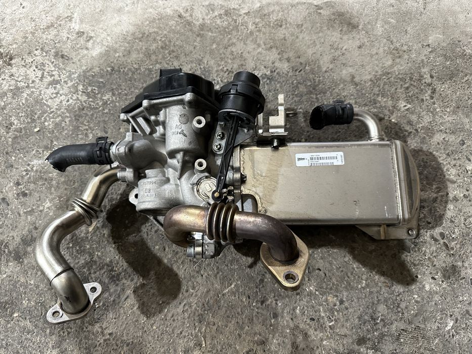 Racitor gaze / EGR Audi A4 A5 A6 Q5 2.0 TDI CGL / CJC