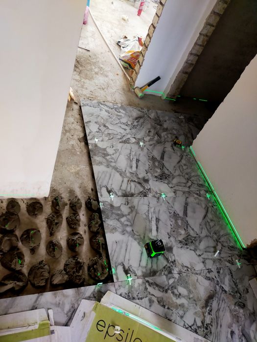 Кафельщик плиточник