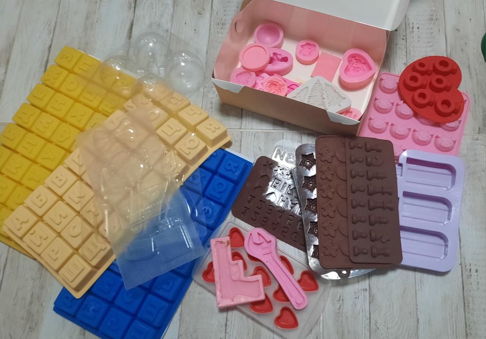 Силиконовые формы (шокобуквы и фигуры)