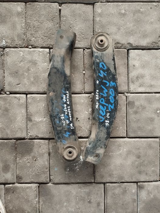 Jeep grand cherokee WJ 98-04 рычаг передний верхний