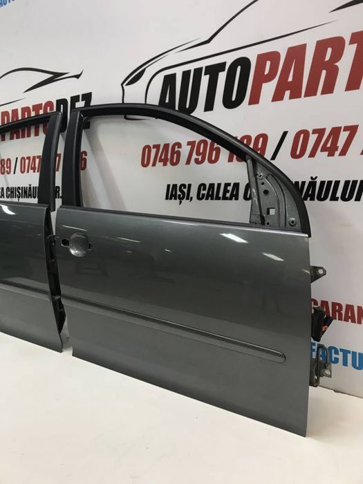 Portiera dreapta fata spate Golf 5 hatchback scurt LA7T gri închis