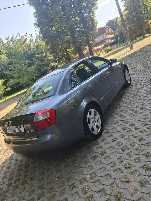 AUDI A4 2001 — imagine 4