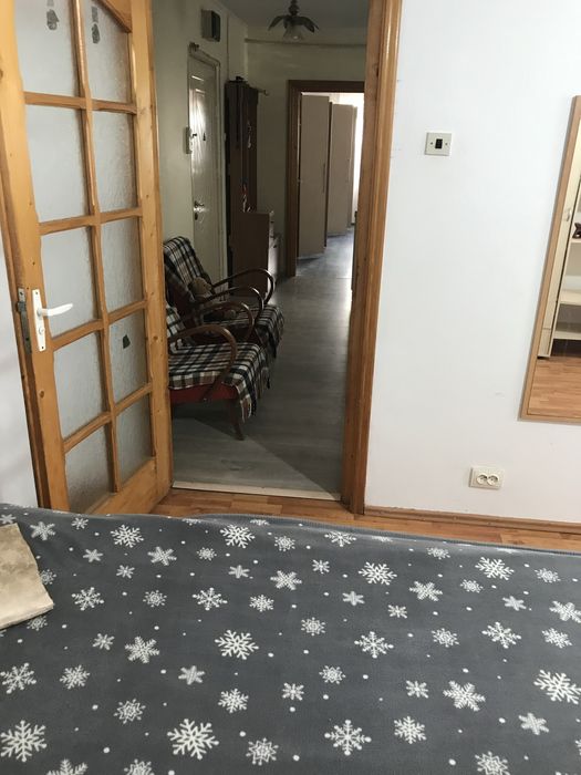 Inchiriez apartament