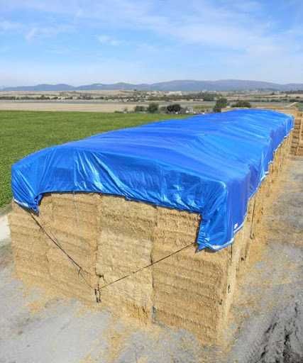 Prelata impermeabila 120 metri patrati, prelata acoperit paie