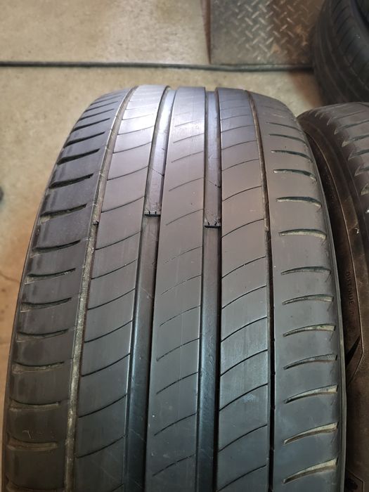 2 anvelope 235 55 R 17 Michelin Vara