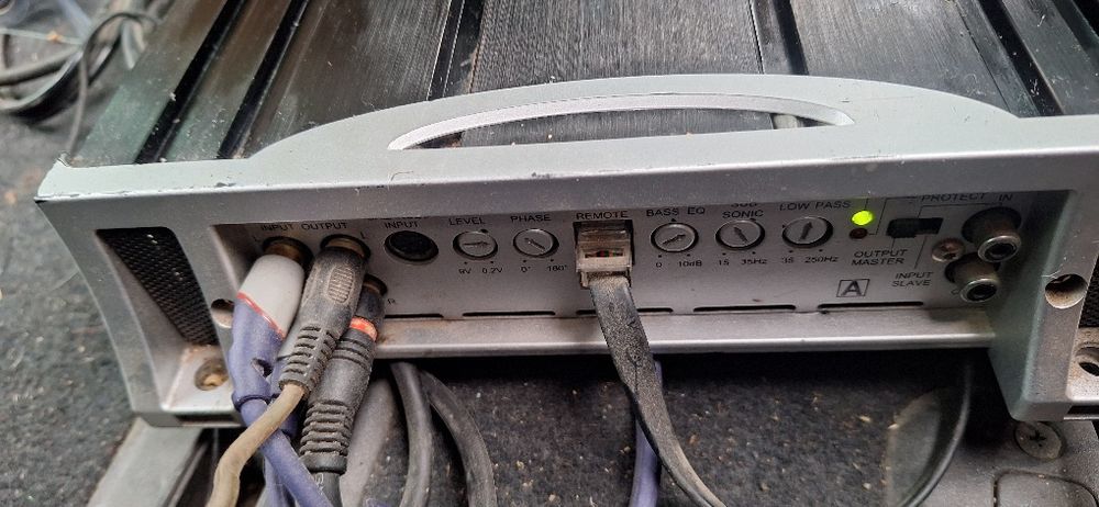 Vând difuzoare Alpine 15 țoli