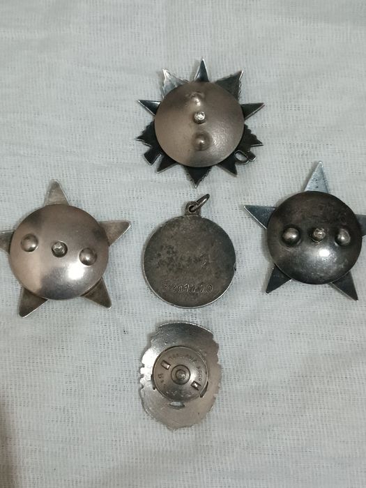 Колексионний награды состояние отличное цена дорога редкий отечка и кр