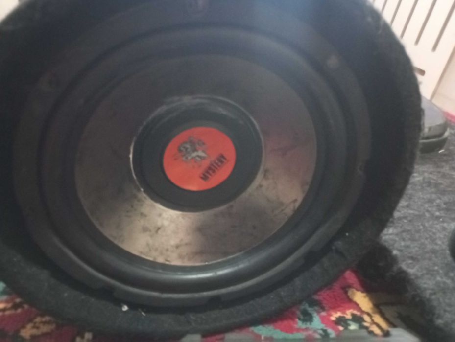 Продается калонки усилитель Kenwood и самбуфер