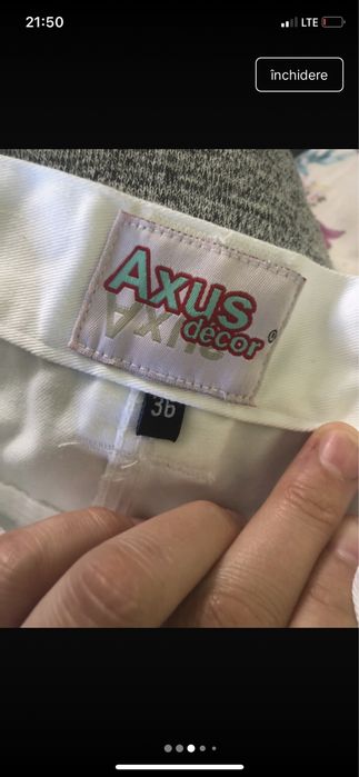 Pantaloni scurti de zugravit noi marimea  52  L