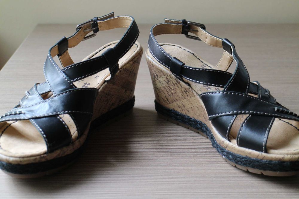 Sandale noi, piele naturala, Naturalizer (gen Musette)