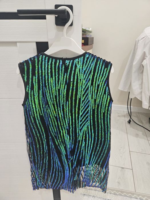 Продам Платье для девочек