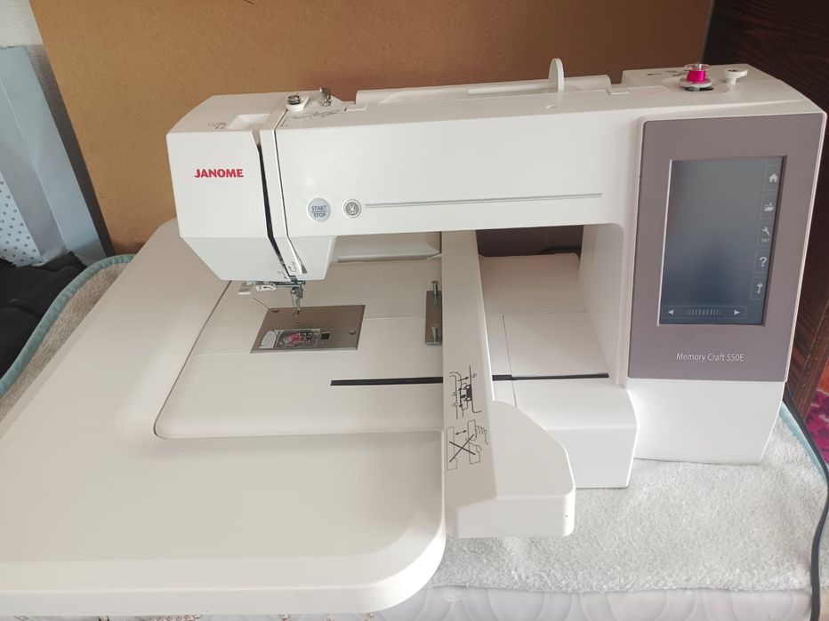 Вышивальная машинка janome 550 Е